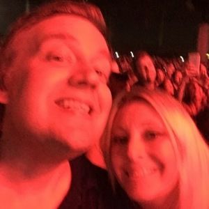 Meet your Posher, Candice